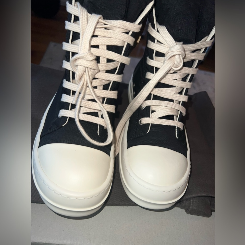 Rick Owens Sneakers with box and dust bag BRAND NEW